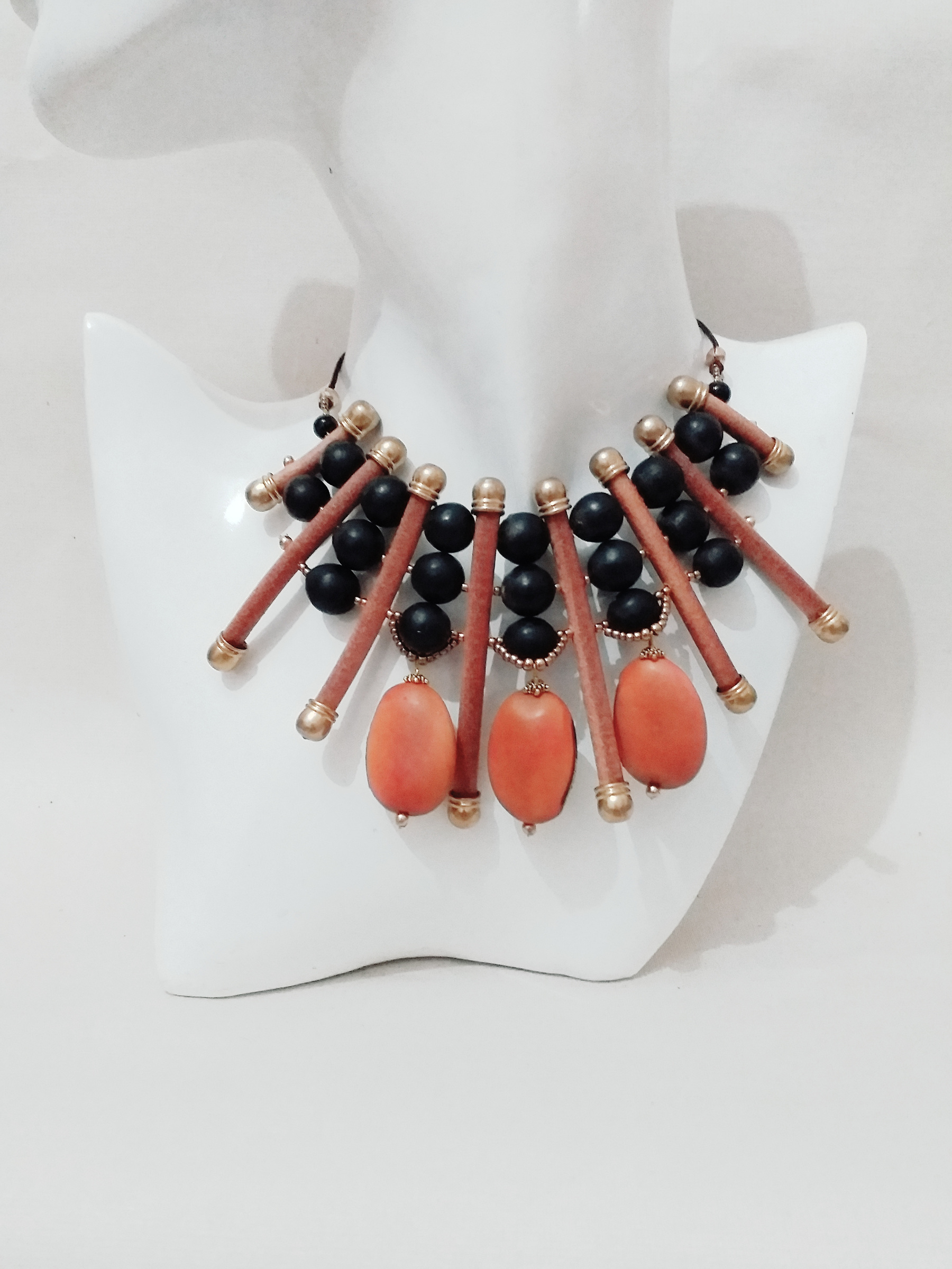 Œuvre présentée 1 — Les Bijoux d’Agnessaline